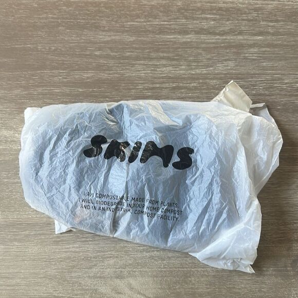 Skims Scoop Neck One Piece Swimsuit Gunmetal Grey size large‎ NWT in packaging - Picture 4 of 8